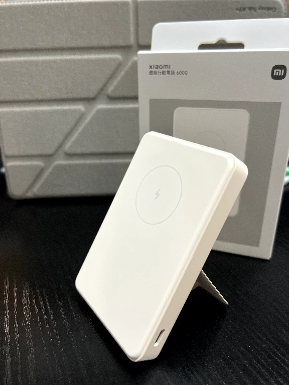 小米無線行動電源6000值得買嗎?開箱告訴你答案!